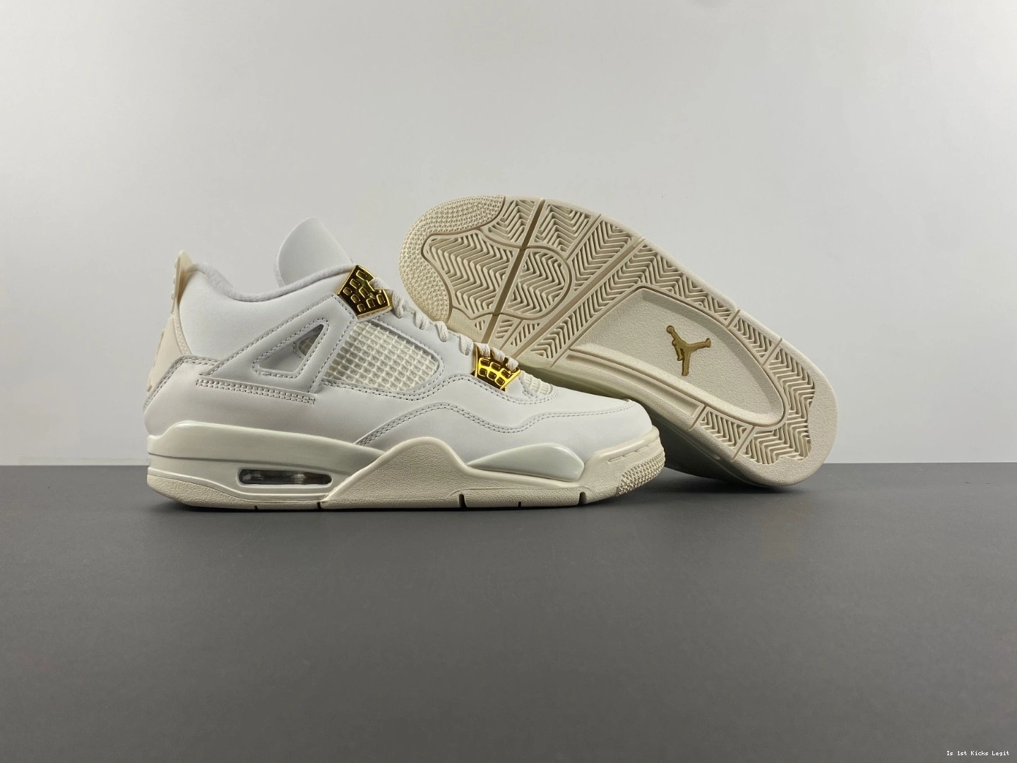 4 AQ9129-170 Jordan Air Sail 1107